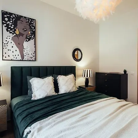 Apartment Westcoast Beachside Design *